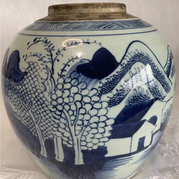 Antique Chinese Export Porcelain Ginger Jar Canton Landscape
